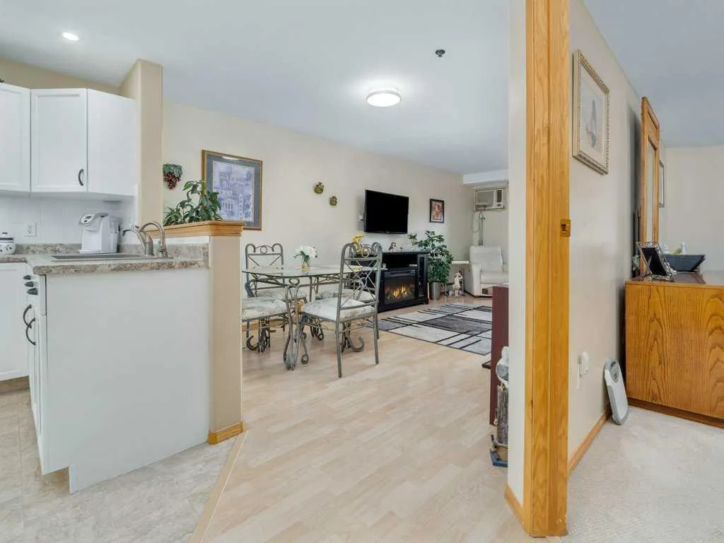 75 1 Avenue S, #316