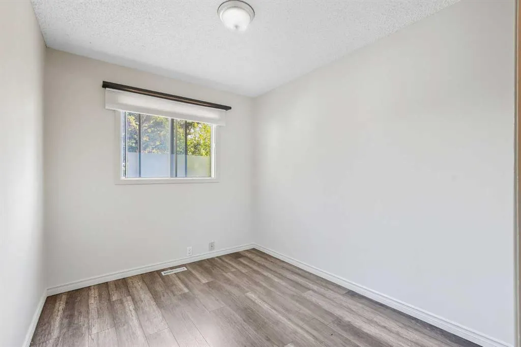 232 Radley Place SE