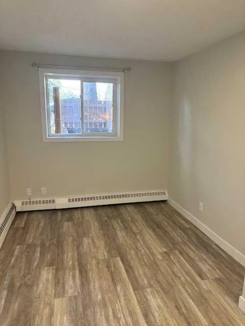 4311 73 Street NW, #105