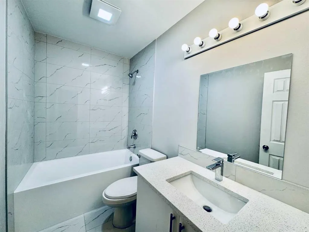2211 19 Street NE, #221