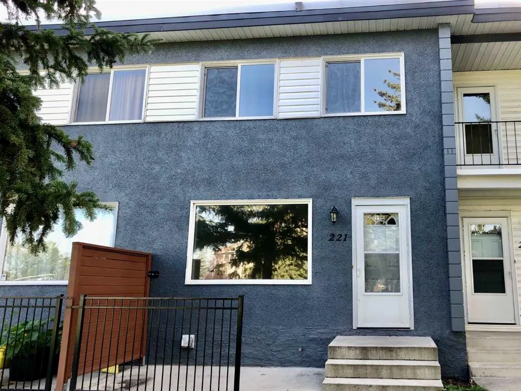 2211 19 Street NE, #221
