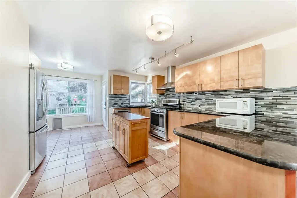 261 Bridlecreek Park SW