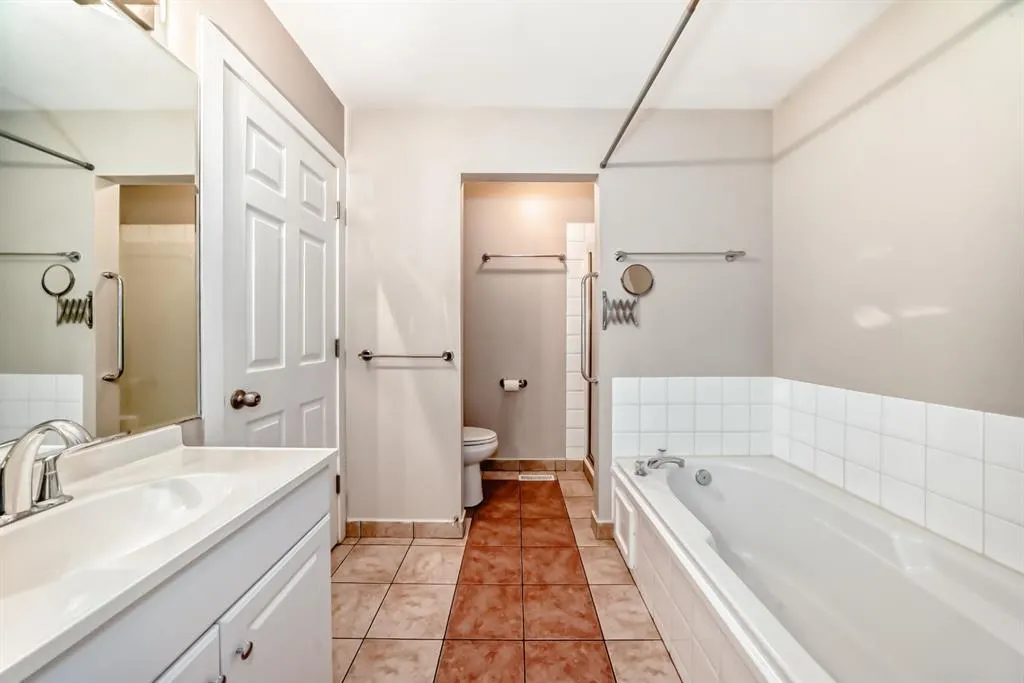 261 Bridlecreek Park SW