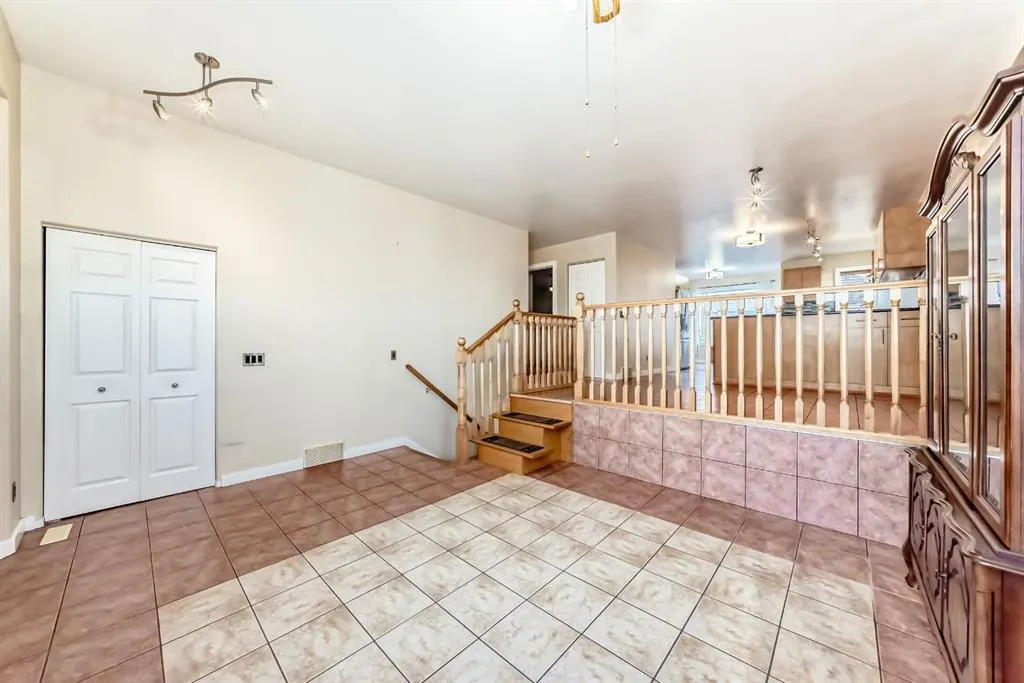 261 Bridlecreek Park SW