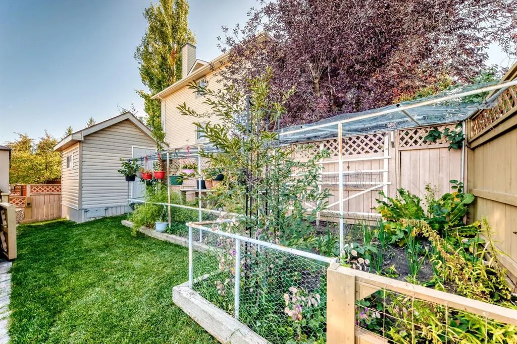 261 Bridlecreek Park SW