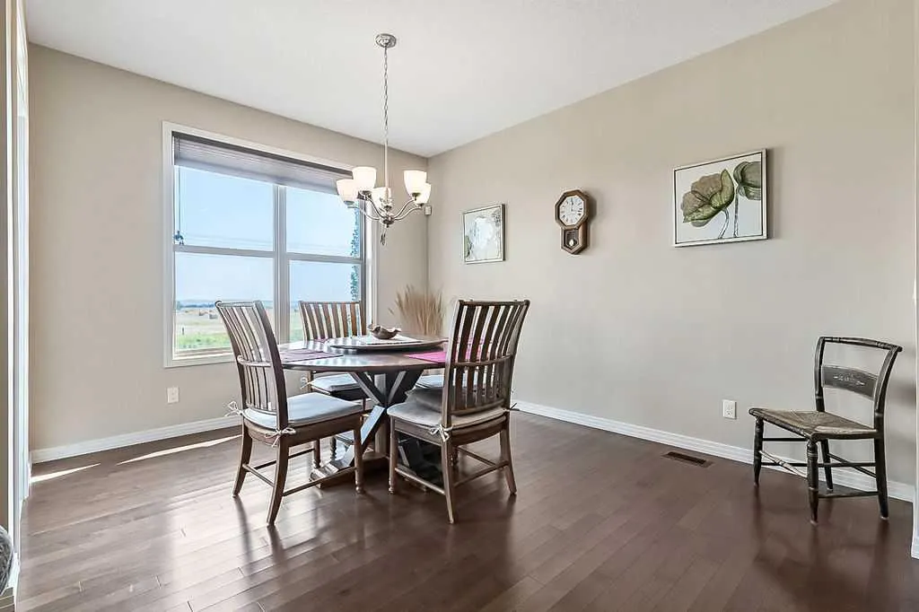 29 Ranchers Crescent