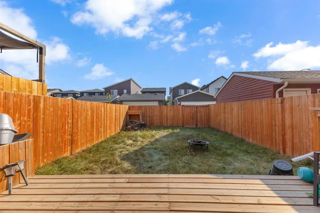 117 Howse Lane NE