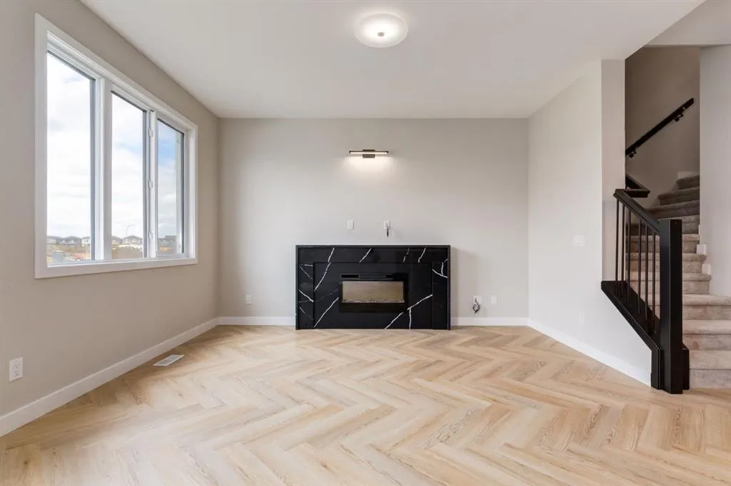 227 Sora Terrace SE