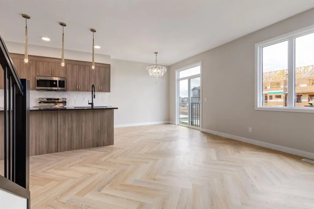 227 Sora Terrace SE