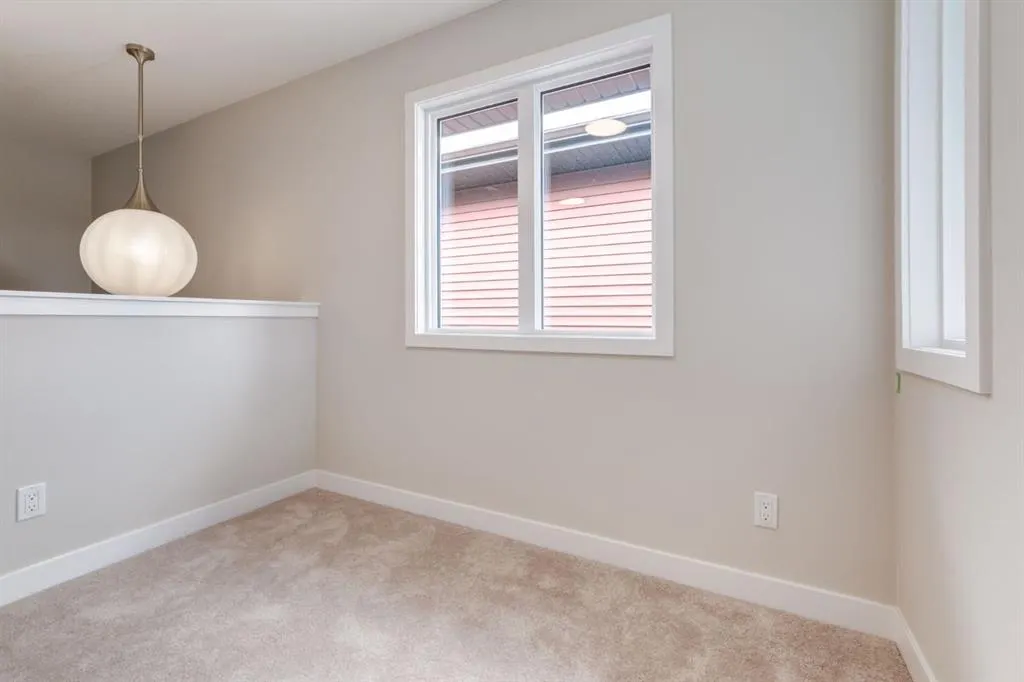 227 Sora Terrace SE