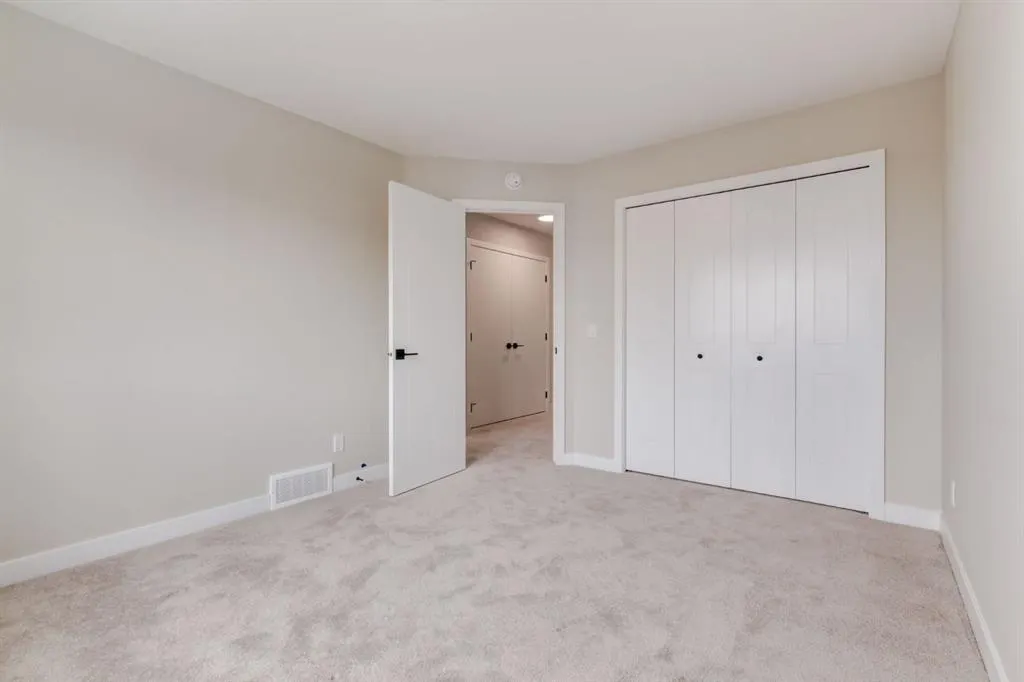 227 Sora Terrace SE