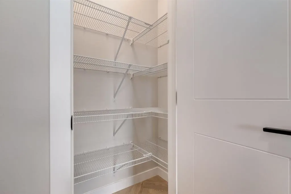 227 Sora Terrace SE