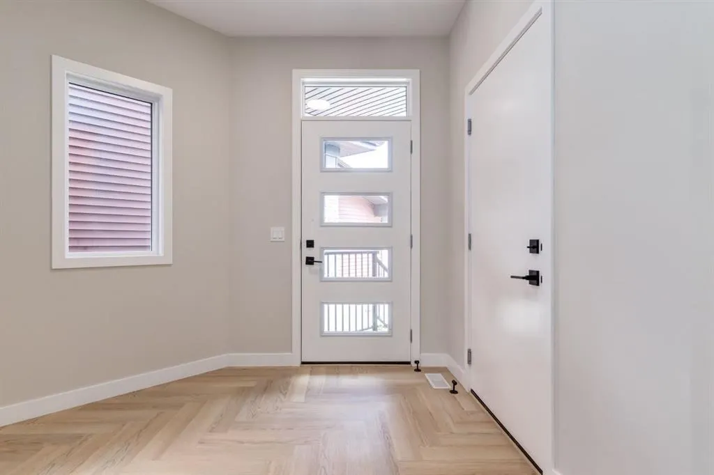 227 Sora Terrace SE