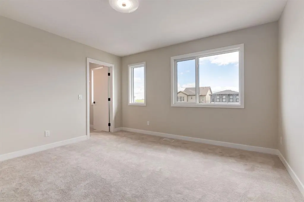 227 Sora Terrace SE