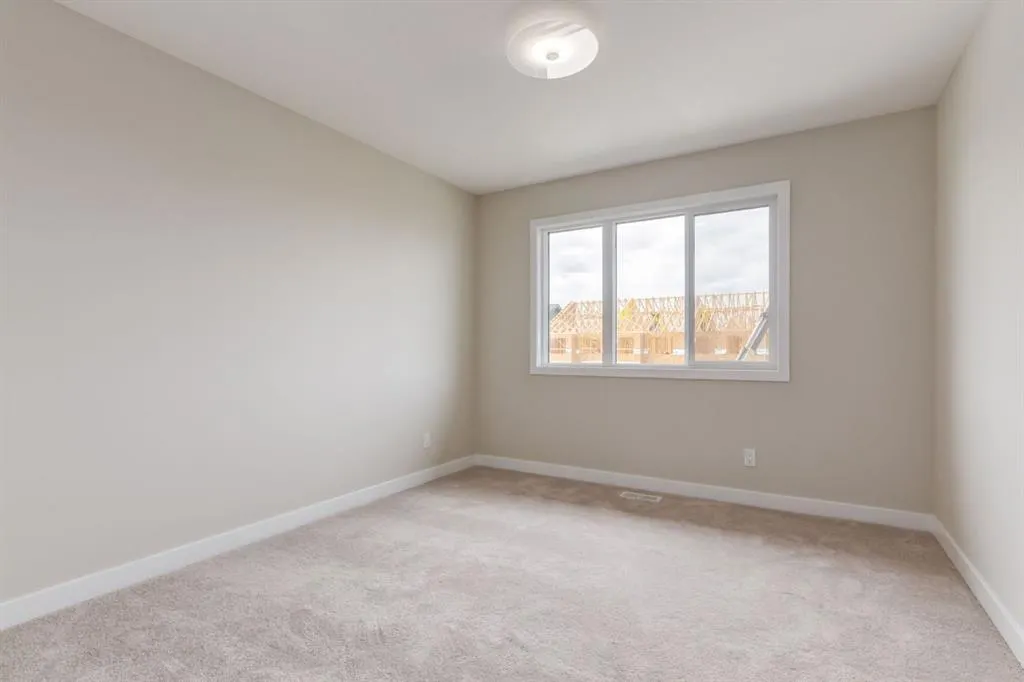 227 Sora Terrace SE