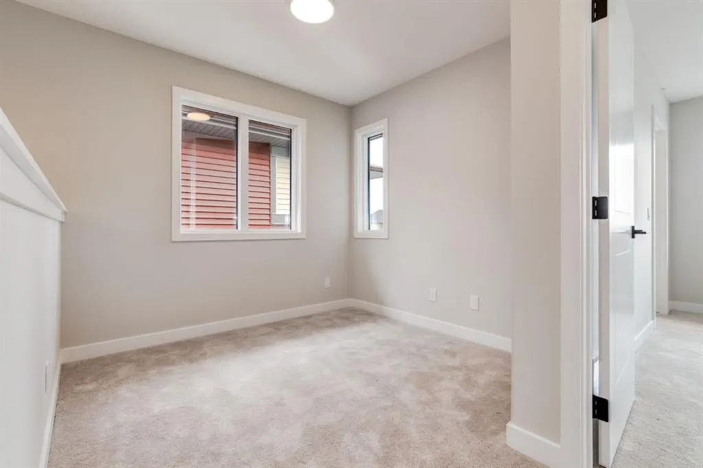 227 Sora Terrace SE