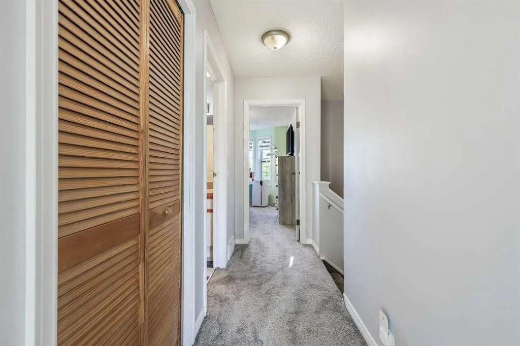 156 Martin Crossing Court NE