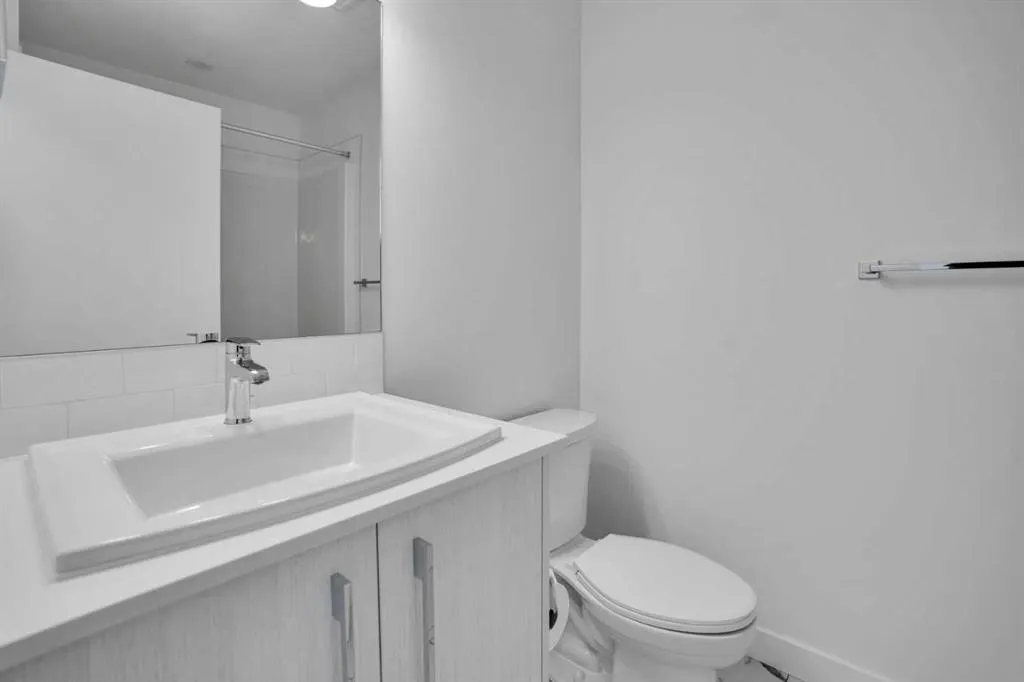 280 Chelsea Road, #1902