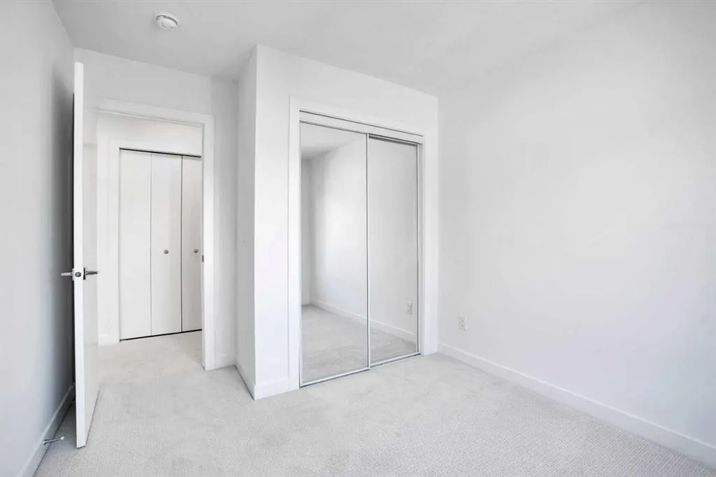 280 Chelsea Road, #1902