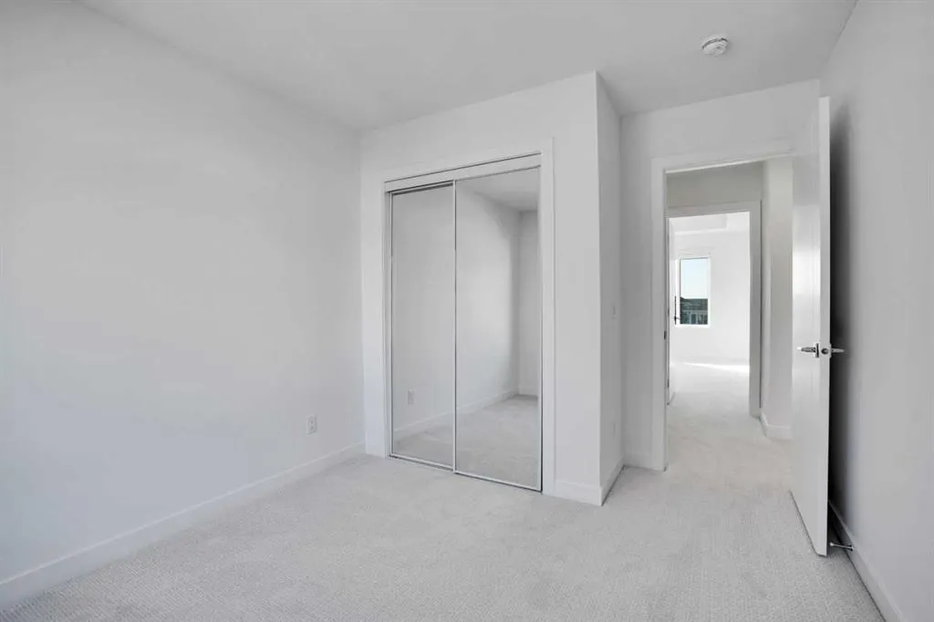 280 Chelsea Road, #1902