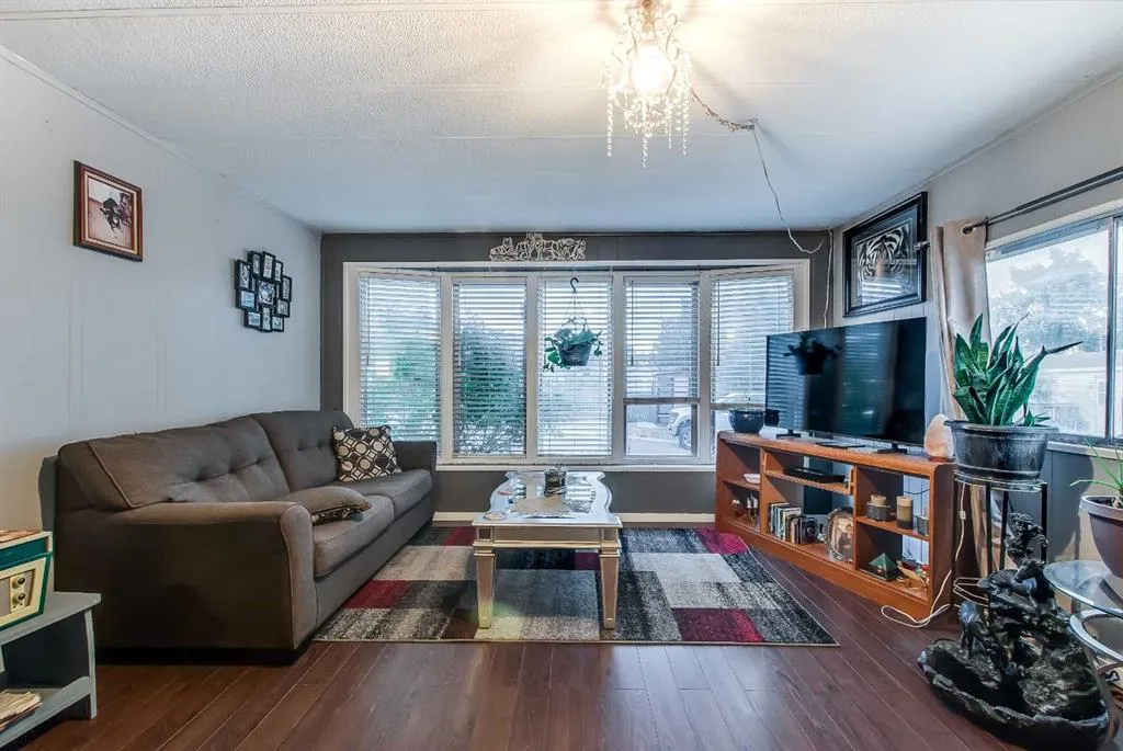 612 20 Street NE, #46