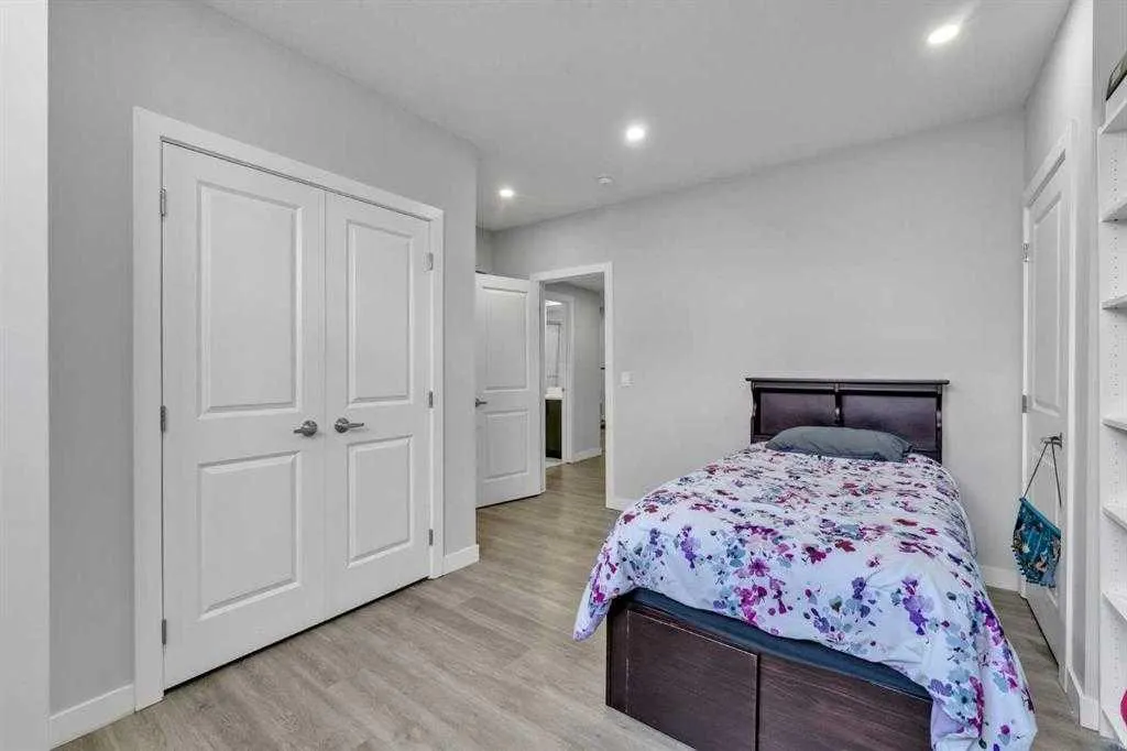 130 Red Sky Crescent NE