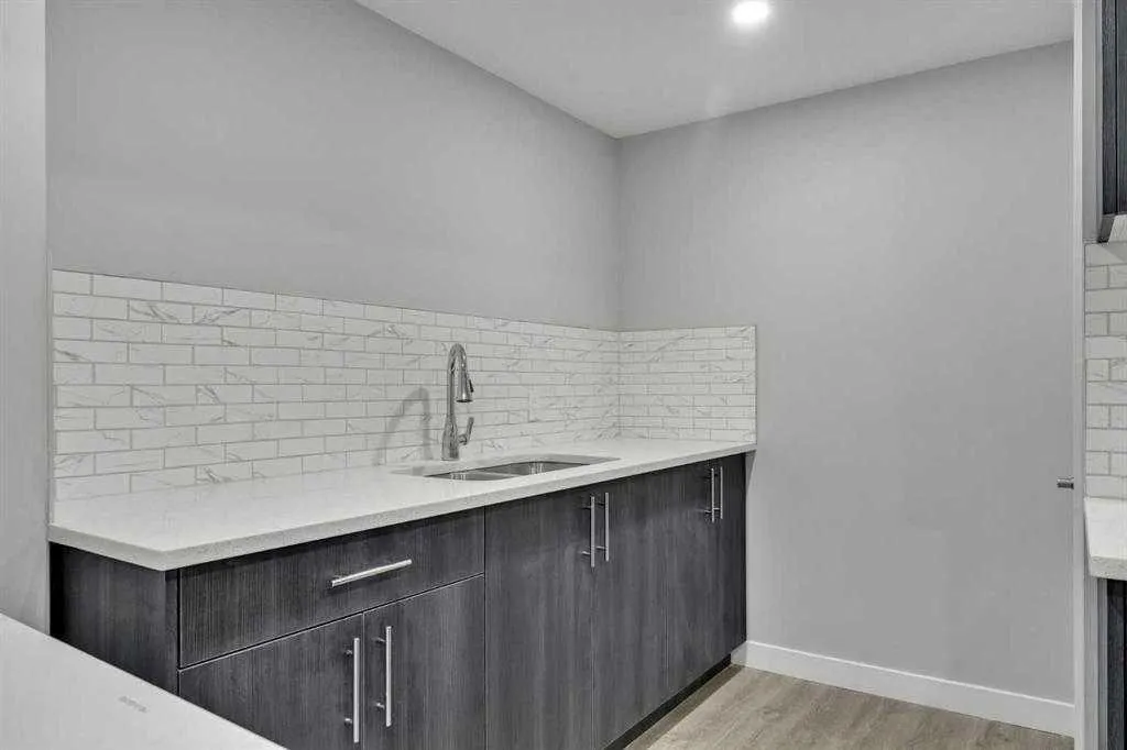130 Red Sky Crescent NE