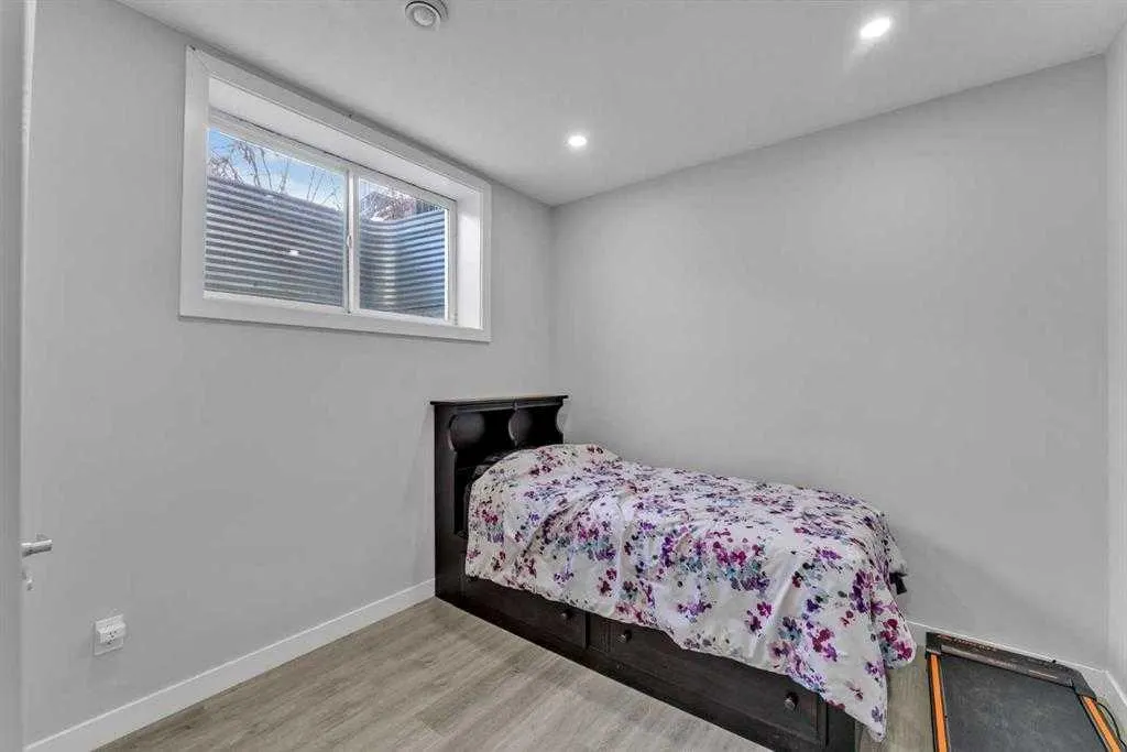 130 Red Sky Crescent NE