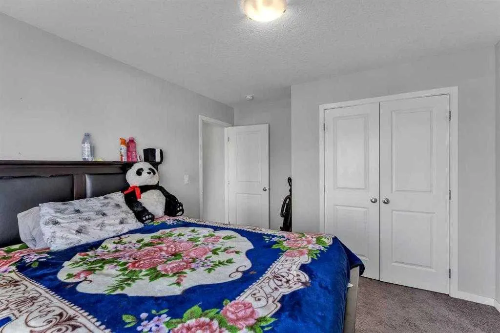 130 Red Sky Crescent NE