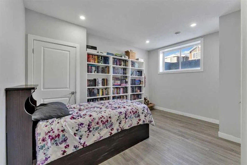 130 Red Sky Crescent NE