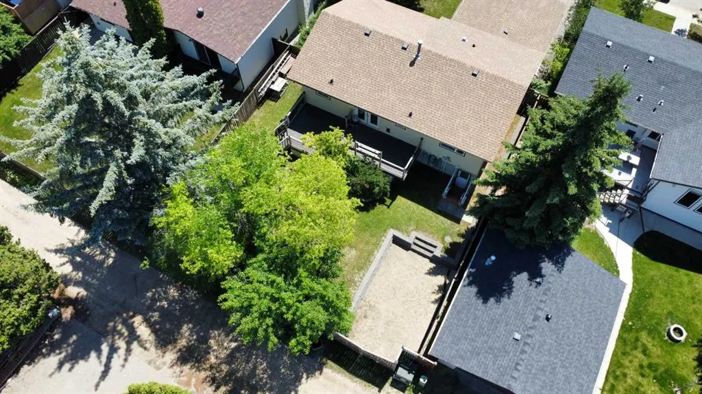 94 Martin Close