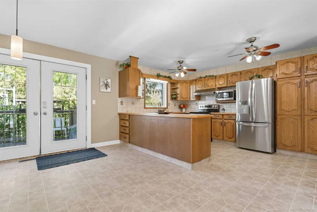 94 Martin Close
