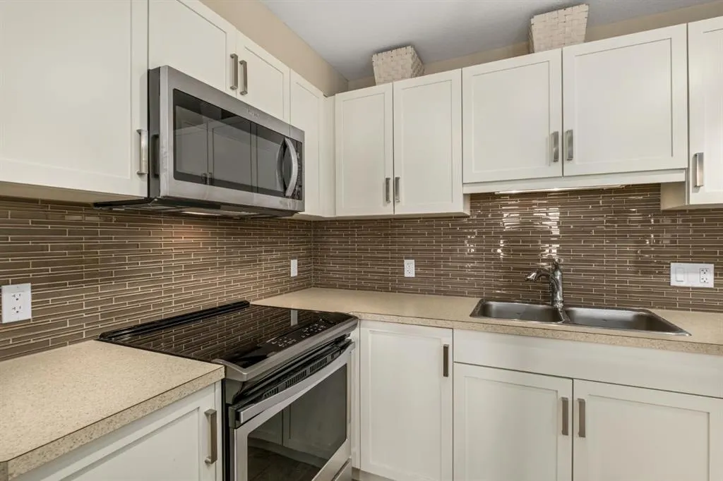 10 Market Boulevard SE, #2101