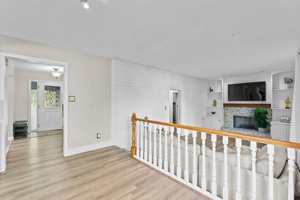 47 Woodmont Way SW