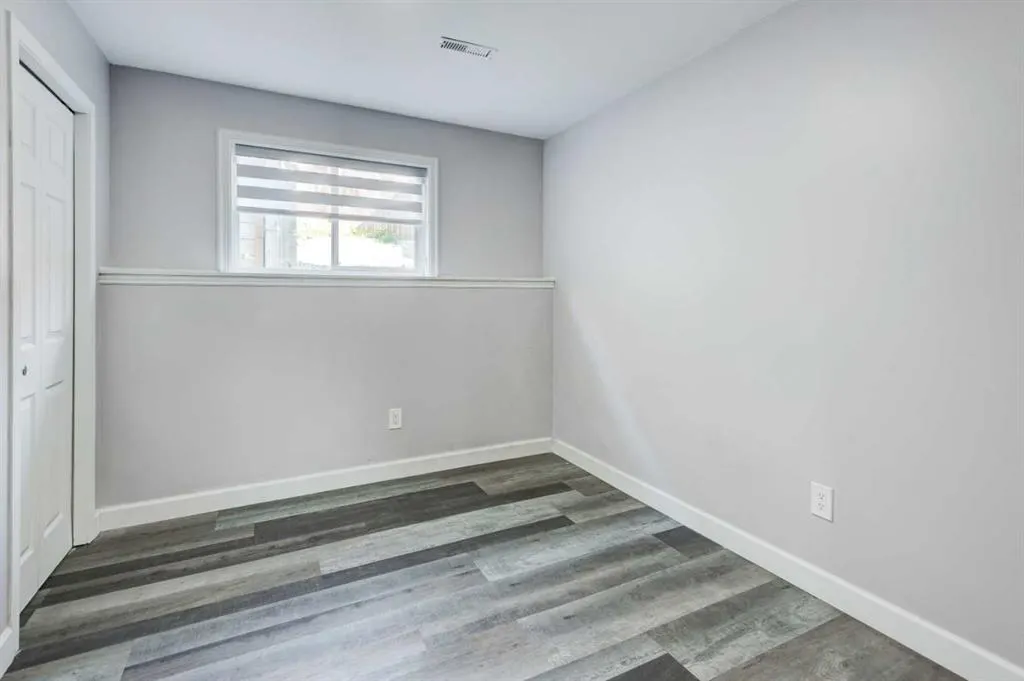 35 Coventry Road NE
