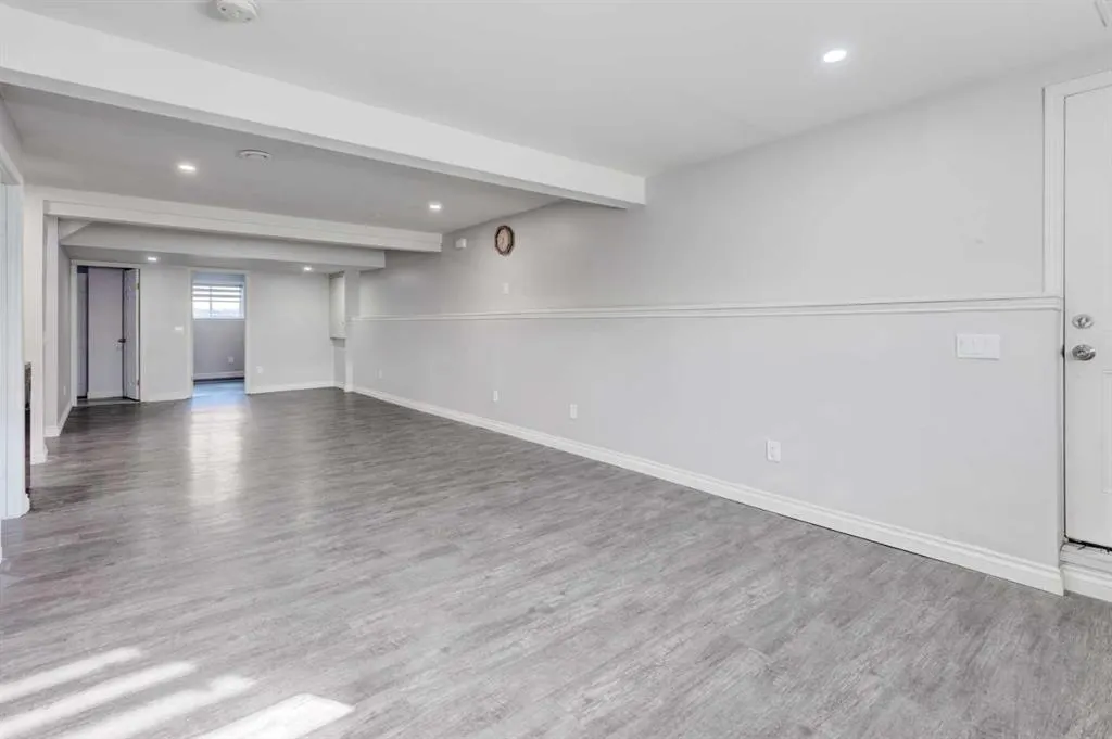 35 Coventry Road NE
