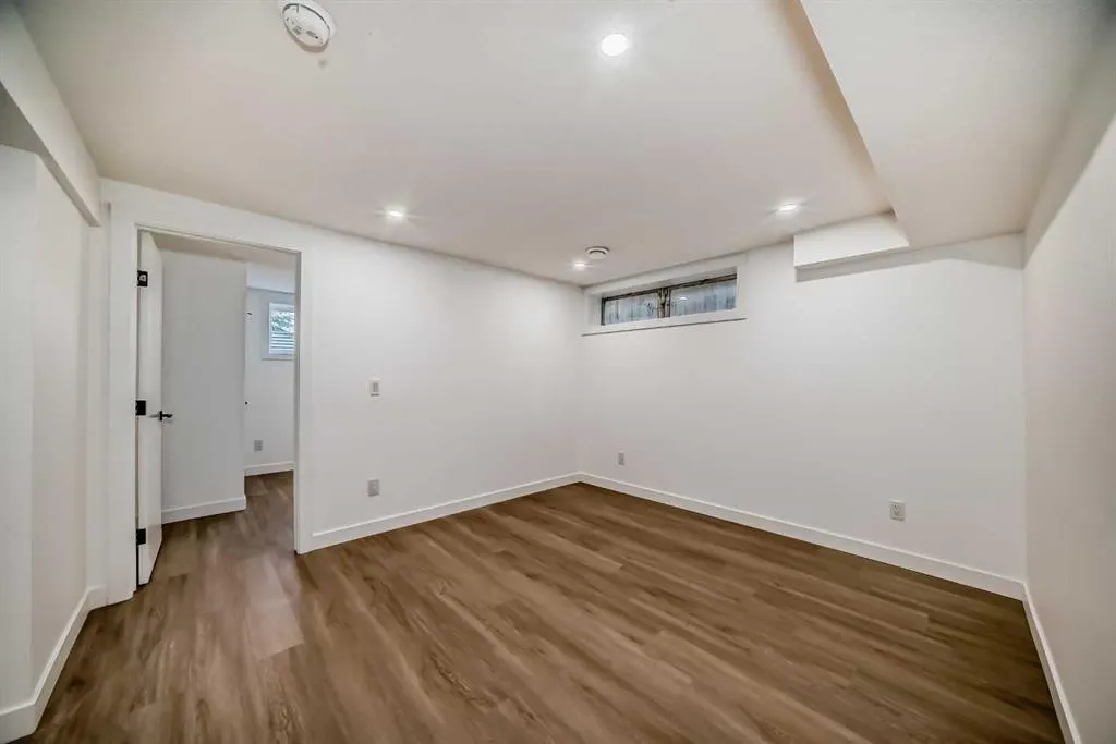 128 Cantrell Place SW