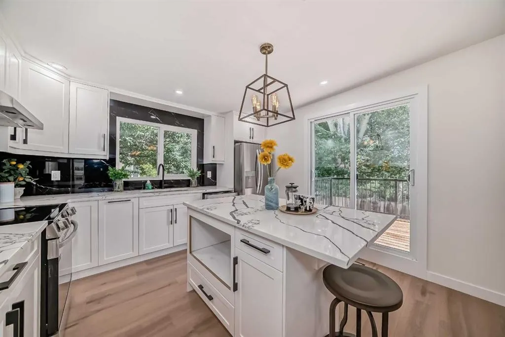 128 Cantrell Place SW