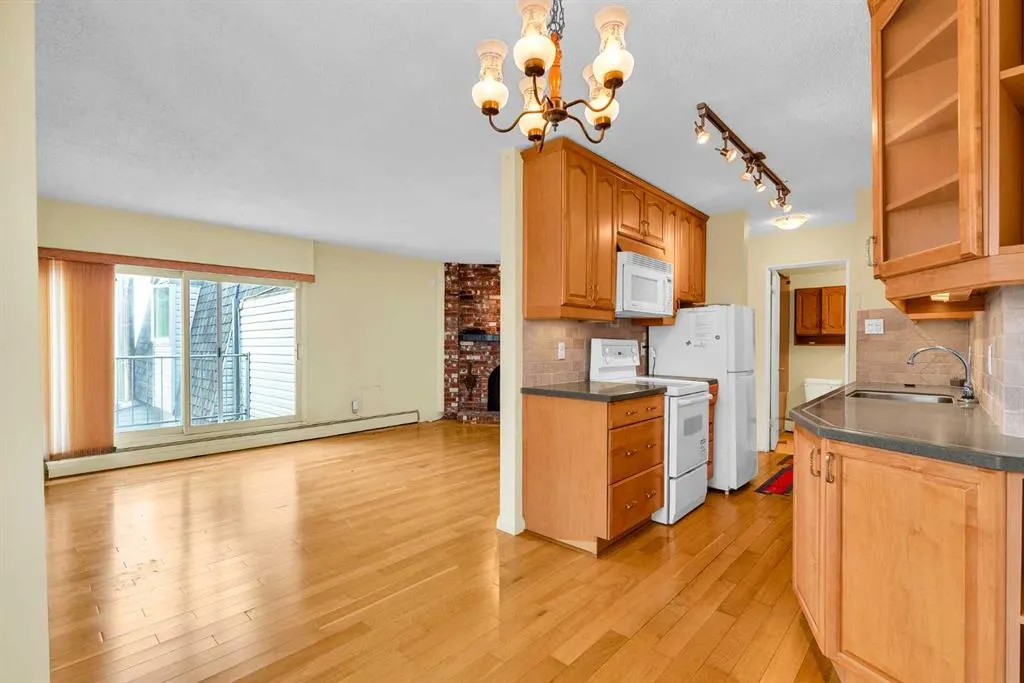 508 Cedar Crescent SW, #301