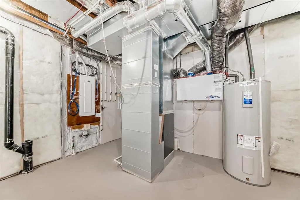 81 Southborough Square