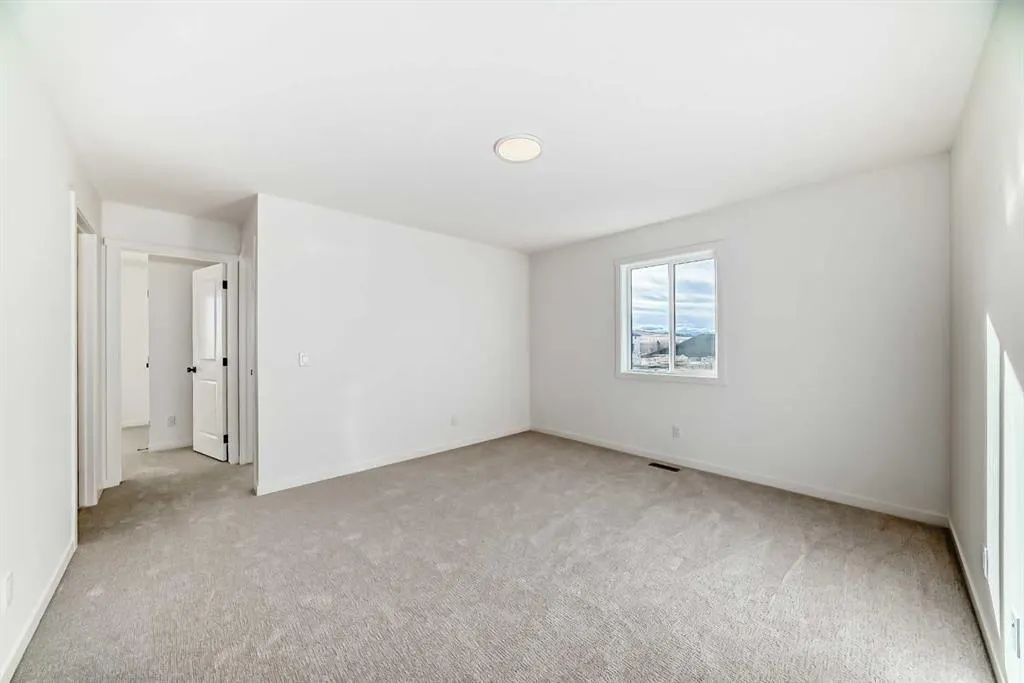 81 Southborough Square