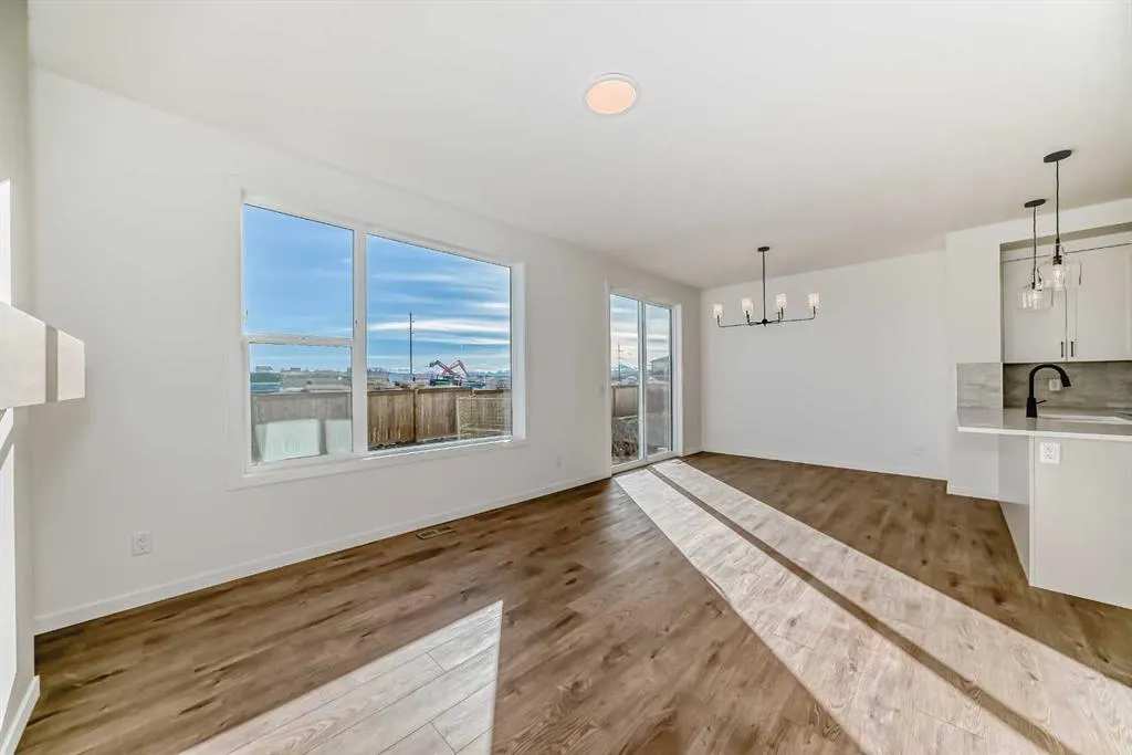 81 Southborough Square