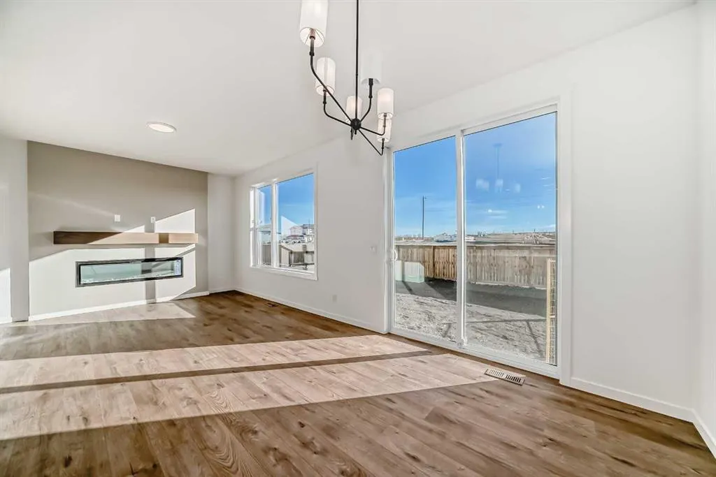 81 Southborough Square