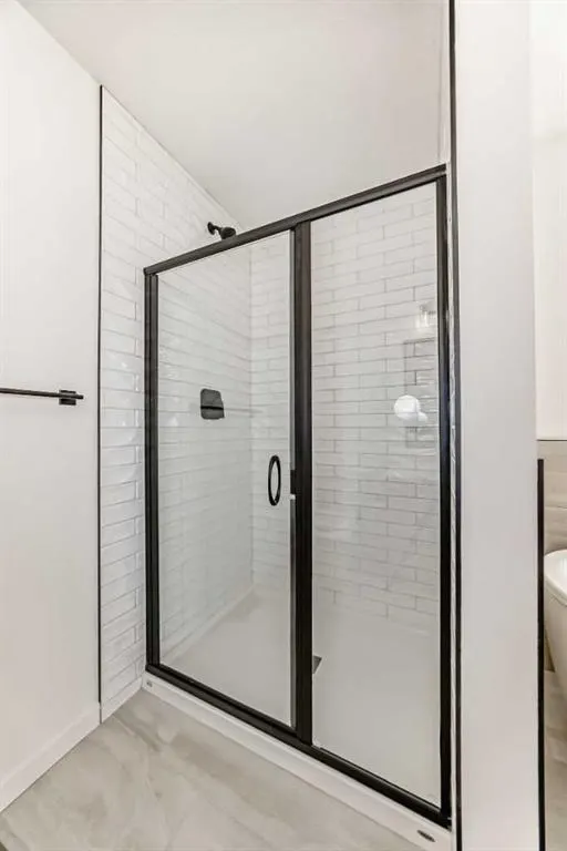 81 Southborough Square