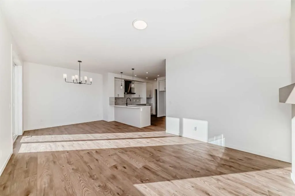 81 Southborough Square