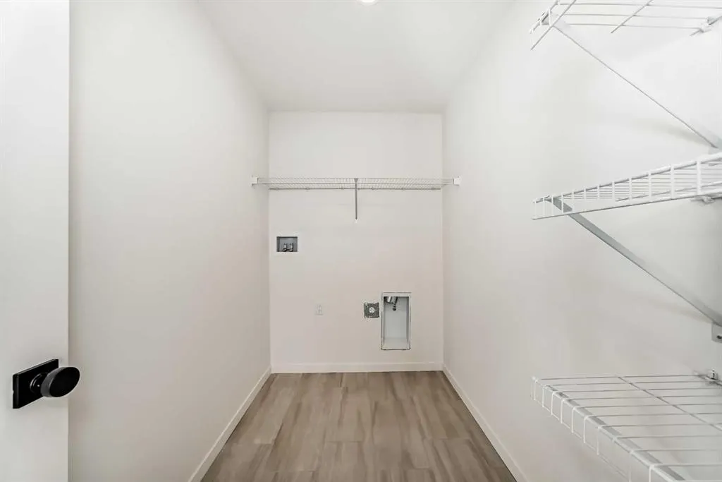 81 Southborough Square