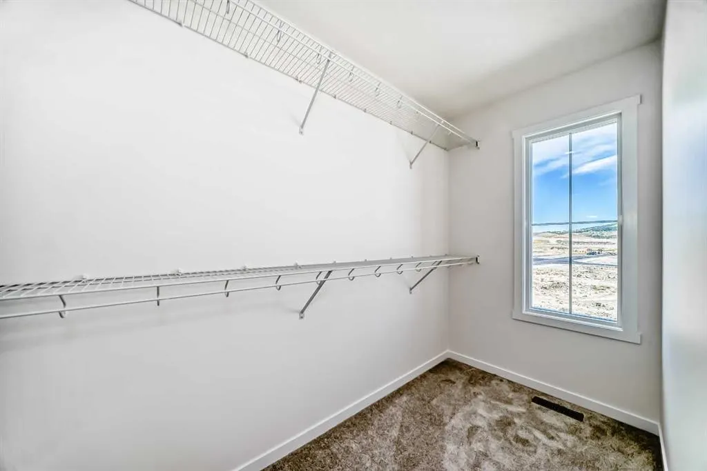 158 Appaloosa Crescent