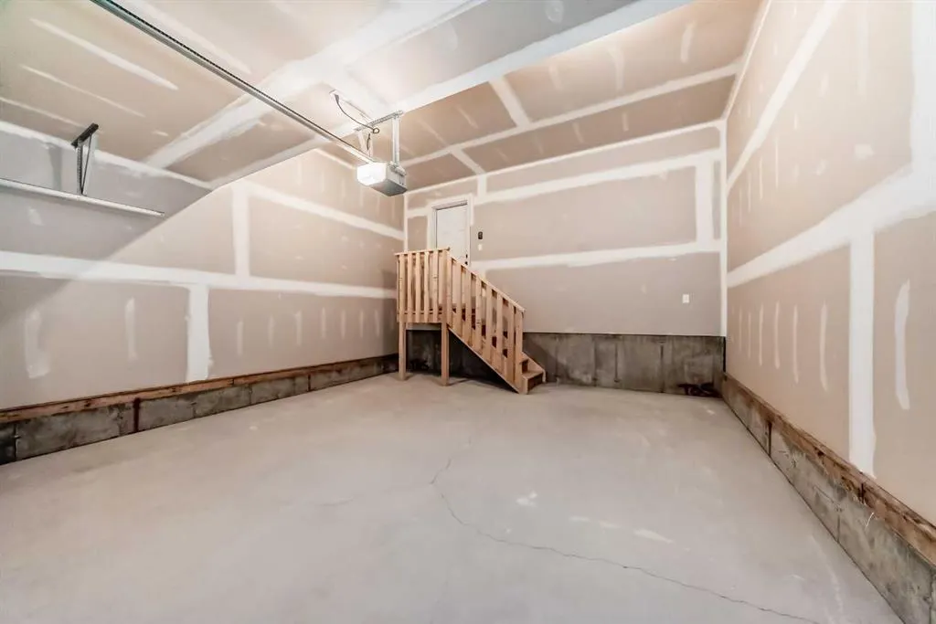 158 Appaloosa Crescent