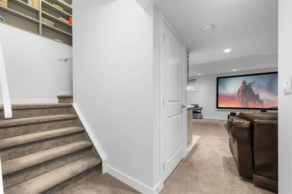 240 Sage Bank Grove NW