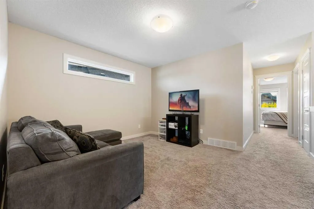 240 Sage Bank Grove NW